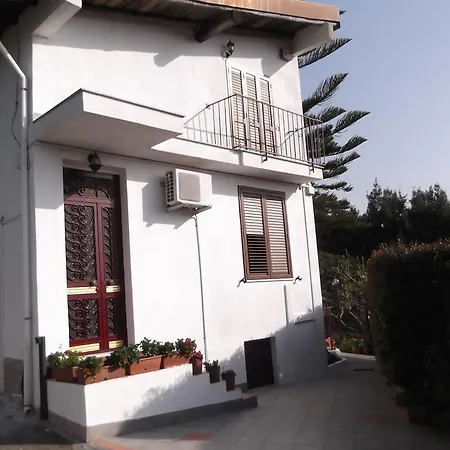 Casavacanzeinsicilia Etna Taormina Holiday home