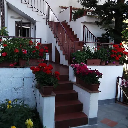 Casavacanzeinsicilia Etna Taormina Vakantiehuis *